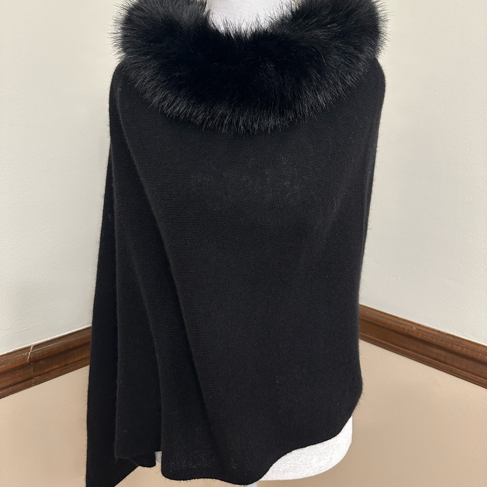 Hannah Rose Black 100%Cashmere Cape with Faux Fur